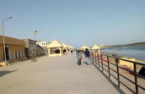 Veraval Hotel | TRIVENI SANGAM ATITHIGRUH