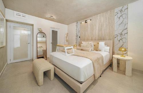 Isla Verde Apartment | Tropĭmar Suites 2BR Modern Beach Escape New!