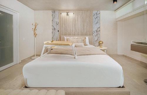 Isla Verde Apartment | Tropĭmar Suites 2BR Modern Beach Escape New!