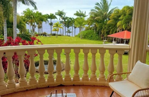 Hakalau Apartment | Tropical 1BR Hideaway w/Balcony near surf Beaches