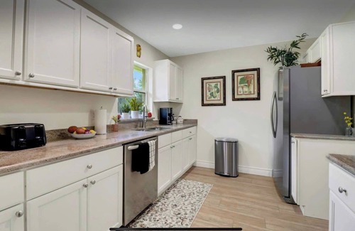 Highland Pines Villa | Tropical Breeze Villa 3BRs