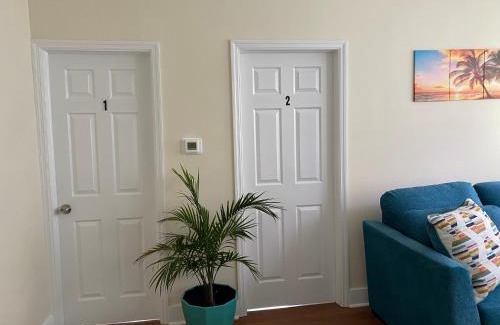 Irvington House | Tropical Oasis - Room 3