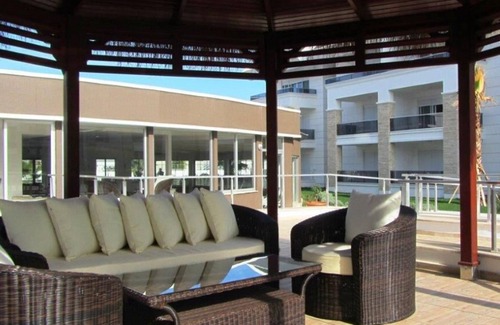 Kemer Mahallesi Apartment | TROPICAL RETREAT is a beautiful 2 bed home in a stunning gated community