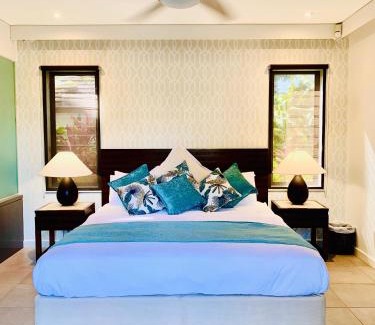 Port Douglas Apartment | Tropical Retreat - Poolside Swimout - Ground Floor - Sea Temple Resort & Spa Port Douglas