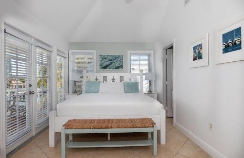 Coral Lagoon House | Tropical Seahorse at Coral Lagoon - Waterfront Villa w Resort Pool & 34' Dock