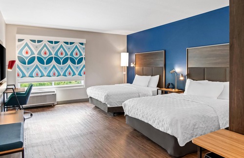 Holland Hotel | Tru By Hilton Holland, Mi