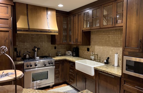 Empire Pass Condo | True Ski In/Ski Out Luxury Home, Empire Pass