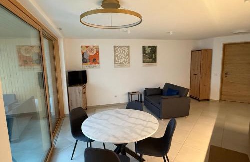Laas Apartment | Trui Ensemble Apartment Alpine Escape with Garden