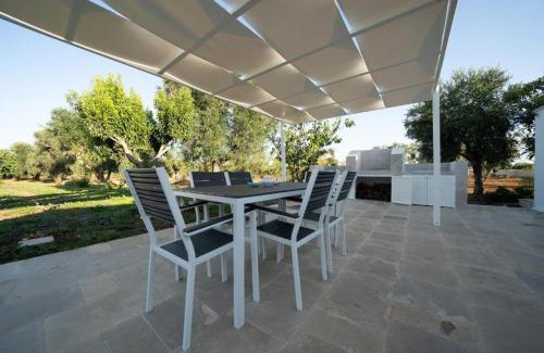 San Michele Salentino Villa | Trullo Lis con Piscina Privata