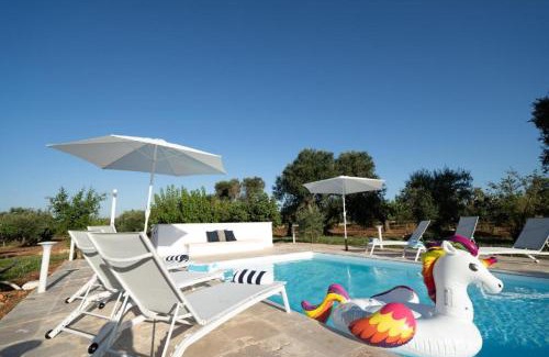 San Michele Salentino Villa | Trullo Lis con Piscina Privata