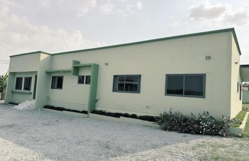 Kumasi House | Truzt Inn Cozy Ensuite Rooms