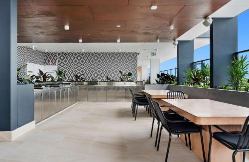 Southport Hotel | TRYP by Wyndham Southport Gold Coast Hotel Apartments