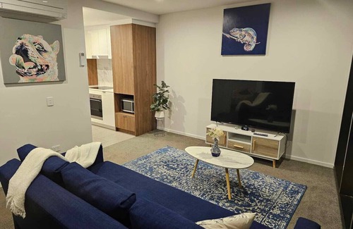 Phillip Apartment | Tucked Away on the Tenth Floor @Woden