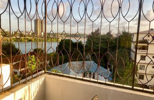 Ras Makamaiwe House | Tudor Nora apartments