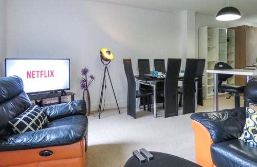 The Westside House | Tudors eSuites Park Central Townhouse Garden and Parking