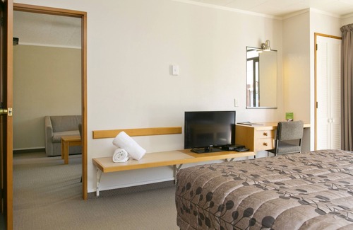 Turangi Hotel | Turangi Bridge Motel