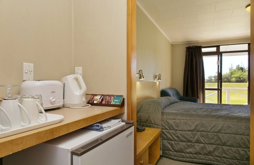 Turangi Hotel | Turangi Bridge Motel