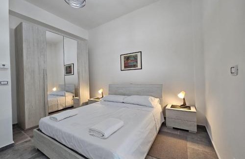 Locri House | Turishome