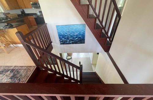Dunmore Town House | Turning Tides - 5 bedroom house in Harbour Island with WiFi, AC and generator.