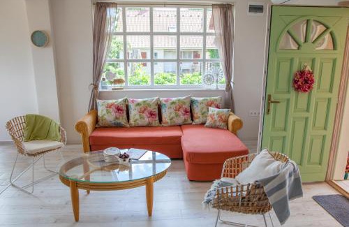 Balatonszarszo House | Turquoise Lake Guesthouse Balaton