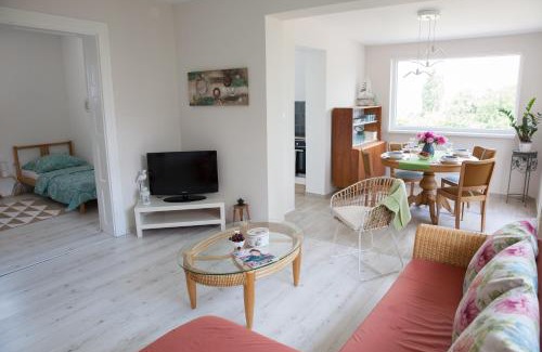Balatonszarszo House | Turquoise Lake Guesthouse Balaton