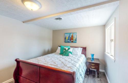 Canandaigua House | Turtle Cove
