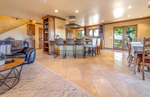 Carmel Valley House | Tuscan Vineyard Retreat with 360 Views and Pool