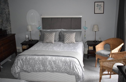 Selkirk Bed & Breakfast | Tushielaw Inn