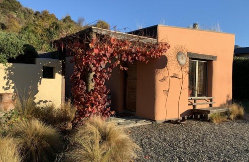 Lake Hayes House | Tussock Cottage