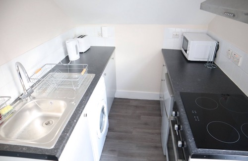 Addiscombe Apartment | Twelve Thirty Serviced Apartment - Croydon