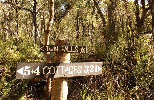 Fitzroy Falls House | Twin Falls Bush Cottages