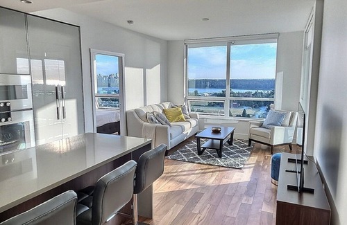 District of North Vancouver Apartment | Two Bedroom & 2Bathroom luxury apartment panorama views , city, ocean