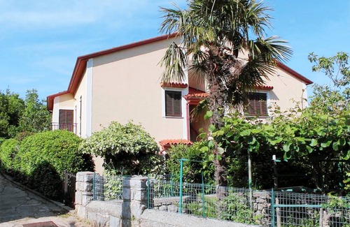 Donji Kraj Apartment | Two bedroom apartment with terrace Kraj, Opatija (A-7724-c)