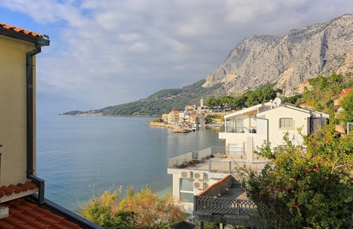 Drasnice Apartment | Two bedroom apartment near beach Drašnice, Makarska (A-2644-a)