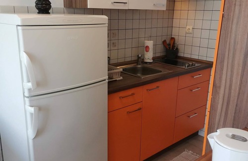 Rab Apartment | Two bedroom apartment near beach Barbat, Rab (A-4975-a)