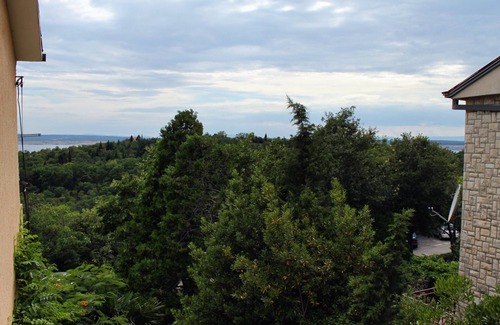 Klanfari Apartment | Two bedroom apartment with balcony and sea view Dramalj, Crikvenica (A-5519-a)
