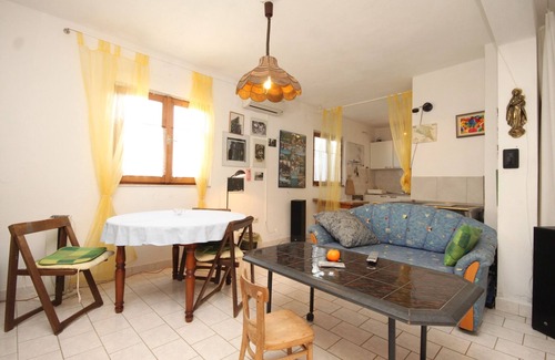 Rukavac Apartment | Two bedroom apartment with terrace Rukavac, Vis (A-8864-a)