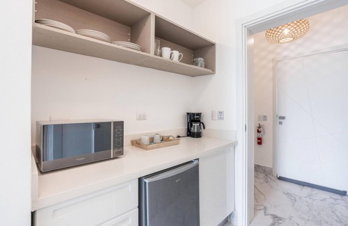 Las Terrenas Apartment | Two-bedroom apt With Pool View bbq in Lake View