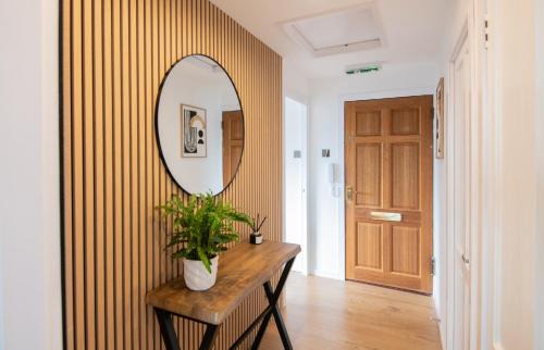 South Galson Apartment | Two Bedroom Hilton Apartment 1st floor