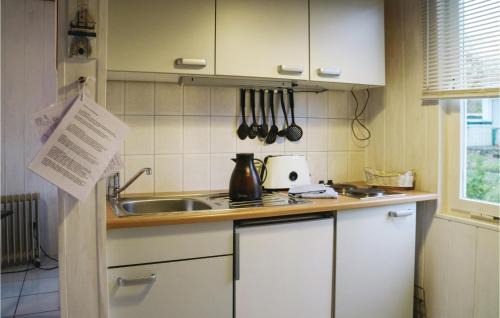 Mariendorf House | Two-Bedroom Holiday Home In Middelhagen