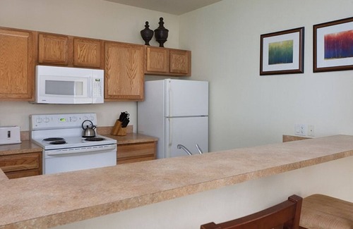 Osage Beach Resort | Two Bedroom, Luxury Condo, Osage Beach, Missouri (3231791)