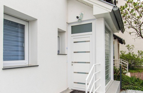 Velika Gorica House | Two bedroom modern apartment near the airport