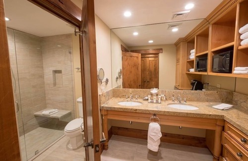 Deer Valley Apartment | Two Bedroom Suite 2 Apartment Hotel by RedAwning
