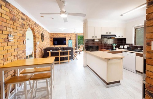 Torquay Apartment | Two Bedroom Torquay Esplanade Escape