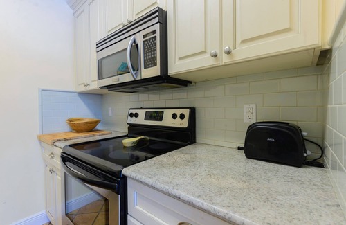 Downtown Villa | Two Bedroom Two Bath Balcony Villa Steps from Duval!