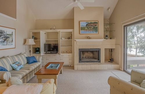 Dataw Island Villa | Two Bedroom Bluff Villa Just Steps to Dataw Amenities!!