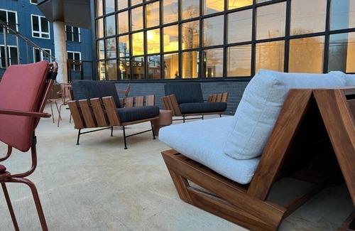 East Nashville House | Two Double Room at Waymore’s w/Rooftop Bar and 1 Mile from Nissan Stadium