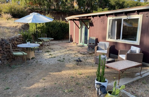 Malibu Apartment | Two Goat farm in Malibu Mountains, Cozy & Charming