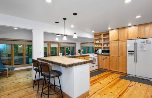 Three Oaks House | Two Oaks Cabin - Enjoy the private pool and close proximity to all of the area