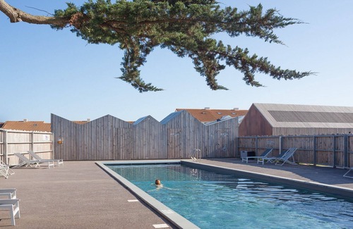 Bretignolles-sur-Mer Apartment | Two-person apartment hotel, PRM access